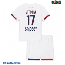 Camisa de Futebol Paris Saint-Germain Vitinha #17 Equipamento Secundário Infantil 2025-26 Manga Curta (+ Calças curtas)